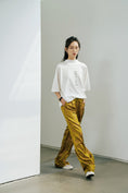 Load image into Gallery viewer, Early Spring Wide- Leg Trouser
