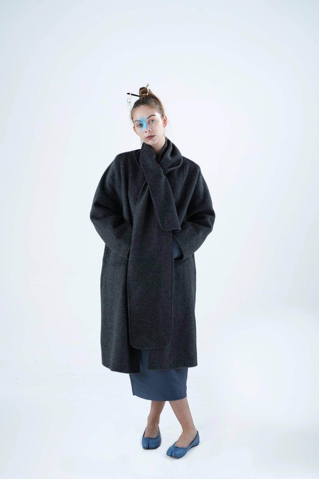 The Emperor and The Assassin - Wool Blend Coat With Scarf