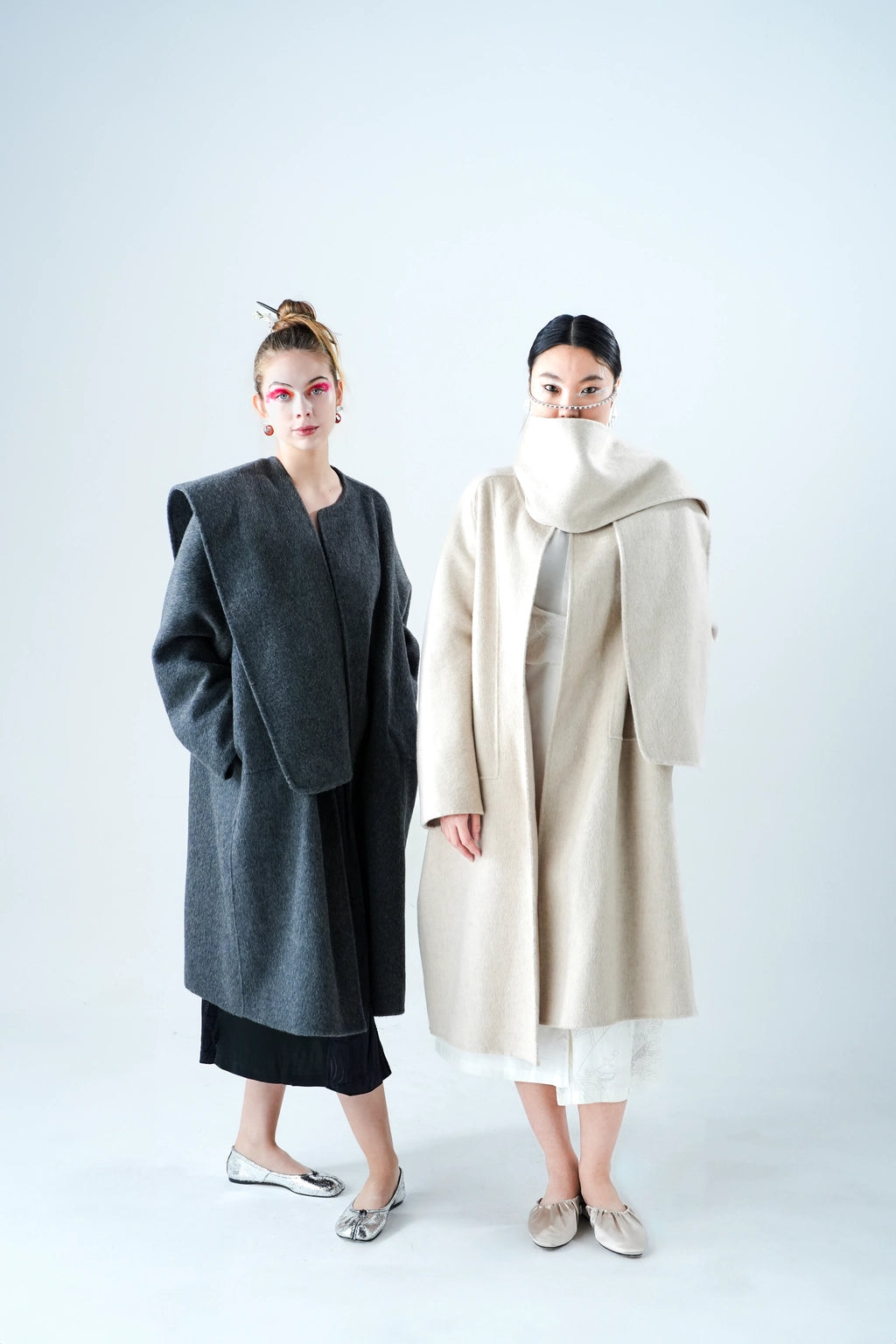 The Emperor and The Assassin - Wool Blend Coat With Scarf