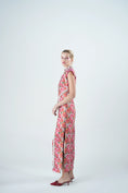 Load image into Gallery viewer, Raise The Red Lantern - Crimson Elegance Gown
