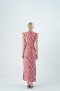 Load image into Gallery viewer, Raise The Red Lantern - Crimson Elegance Gown
